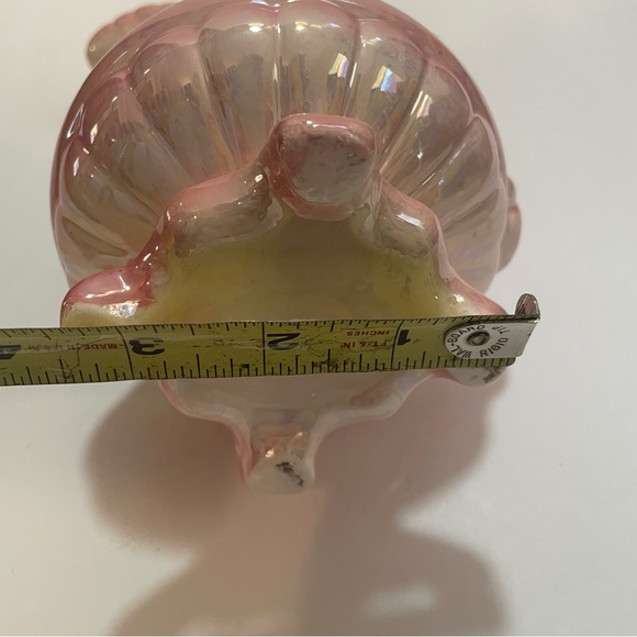 Vintage small irredentist pink pitcher vase 3D floral design - Picture 11 of 14